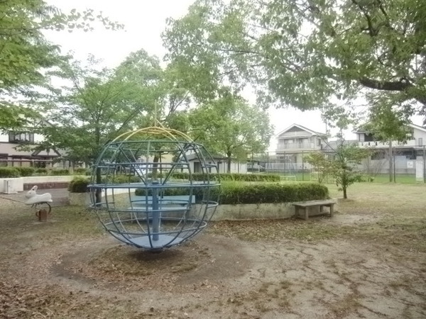 栗東市上鈎の中古一戸建て(栗東第二児童公園)