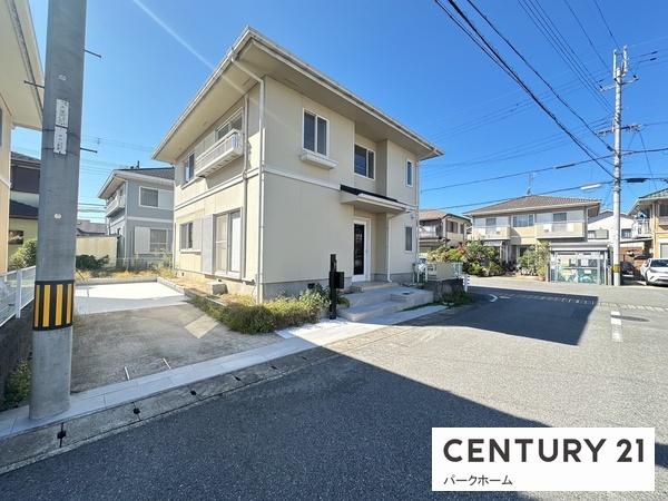 守山市二町町の中古一戸建て