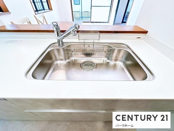 栗東市小平井3丁目の中古一戸建て(キッチン)