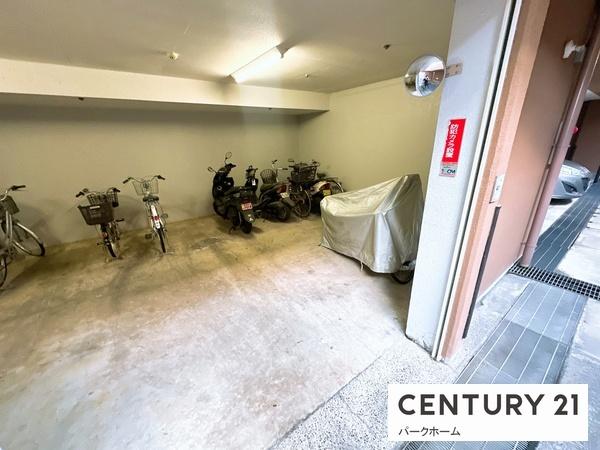 グラン・ドムール草津