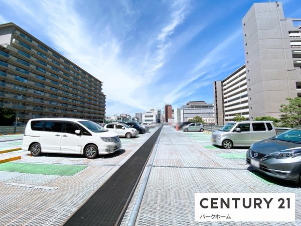 シャルマンコーポ草津(駐車場)