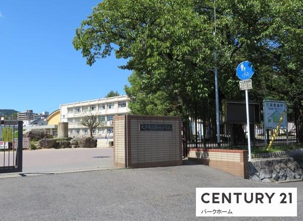 ネオコーポ大津湖城ヶ丘Ｃ棟(大津市立膳所小学校)