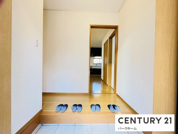 栗東市安養寺３丁目の中古一戸建て