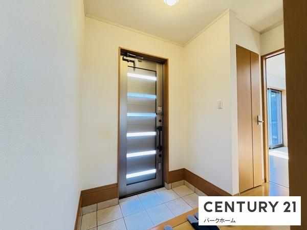 栗東市安養寺３丁目の中古一戸建て