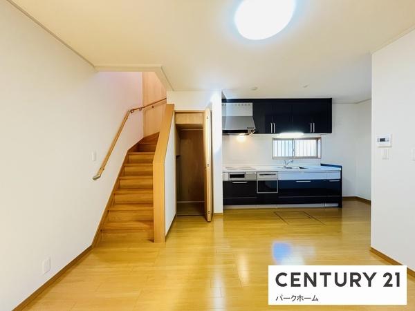 栗東市安養寺３丁目の中古一戸建て