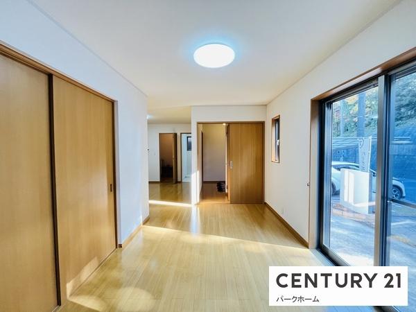 栗東市安養寺３丁目の中古一戸建て