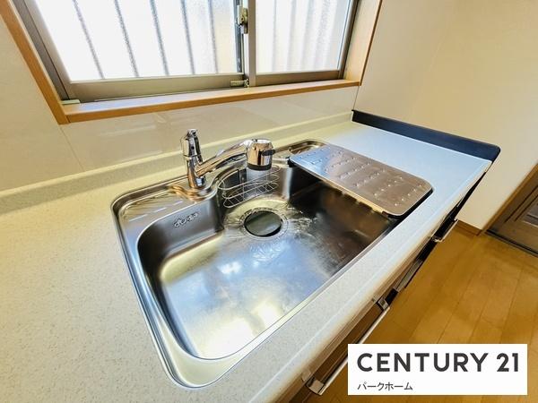 栗東市安養寺３丁目の中古一戸建て