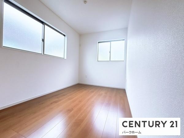 新築一戸建　2号棟　1期