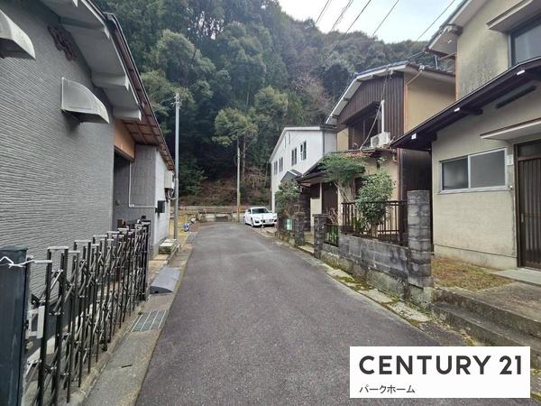 大津市小関町の中古一戸建て