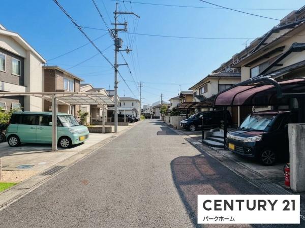 栗東市小平井１丁目の中古一戸建て