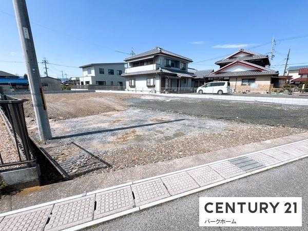 条件無 B号地