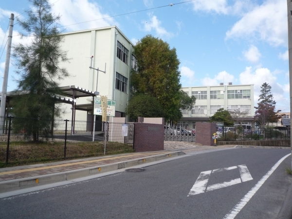 新築一戸建　1号棟(草津市立老上小学校)