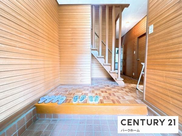 大津市錦織１丁目の中古一戸建て