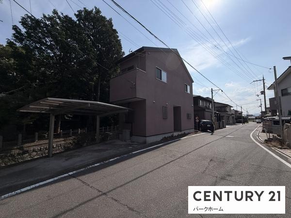 草津市北山田町の中古一戸建て