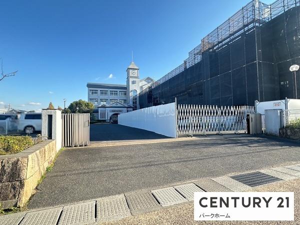 琵琶湖アーバンリゾート2番館(守山市立速野小学校)