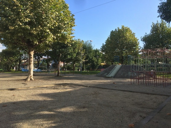 草津市上笠１丁目の中古一戸建て(川原小久保児童公園)
