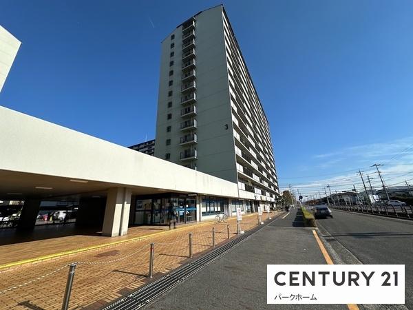 グランドメゾン守山　3号棟