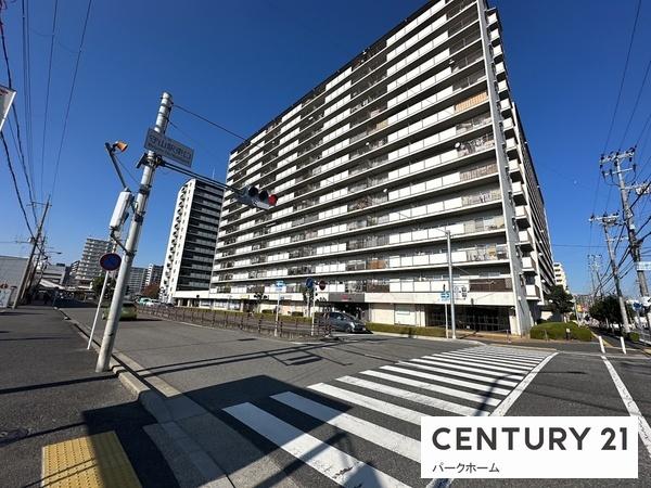 グランドメゾン守山　3号棟