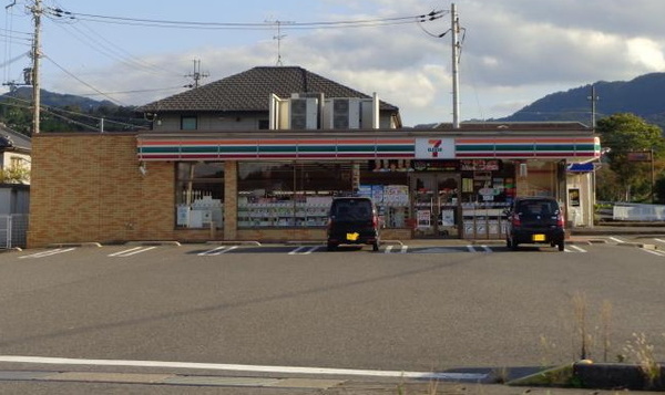 栗東市荒張の土地(セブンイレブン栗東金勝店)
