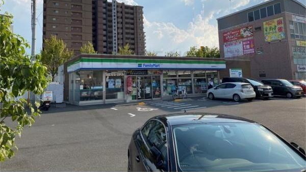 草津市西矢倉３丁目の土地(ファミリーマート南草津駅西口店)