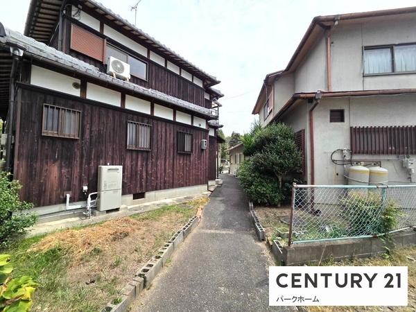 守山市小島町の中古一戸建て