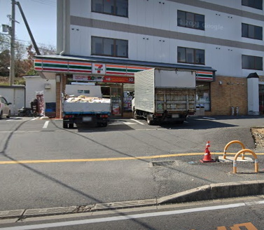 草津市桜ケ丘４丁目の中古一戸建て(セブンイレブン草津パナソニック前店)