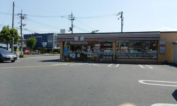 グローバル守山3(セブンイレブン守山吉身5丁目店)