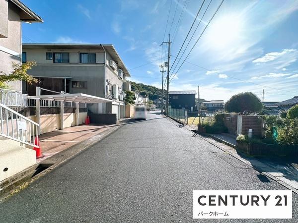 大津市大石東４丁目の中古一戸建て