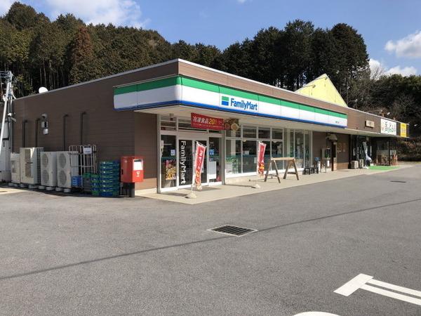 豊田市黒坂町奥山の土地(ファミリーマート豊田下山店)