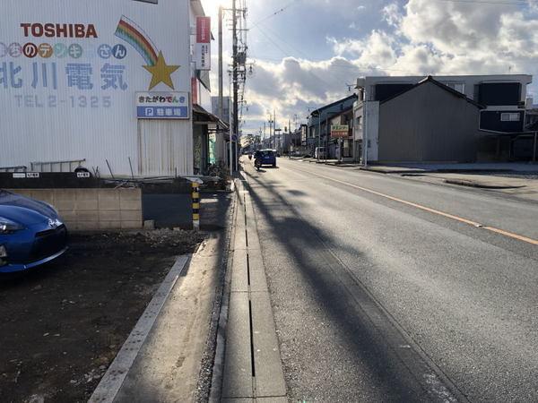 新城市字屋敷の土地