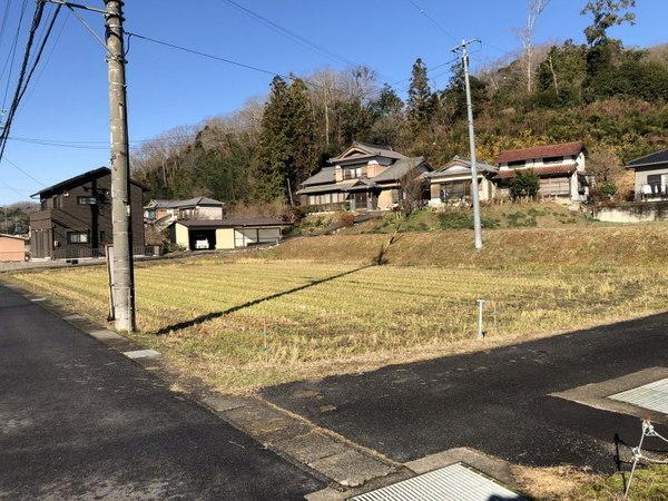 豊田市富田町鹿野末の土地