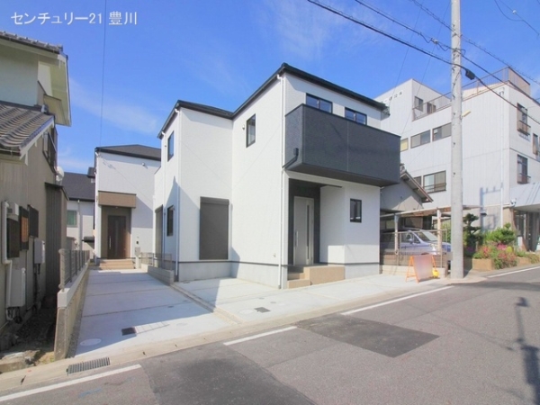 岡崎市羽根町字小豆坂の新築一戸建