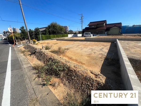 豊田市豊栄町１０丁目の土地