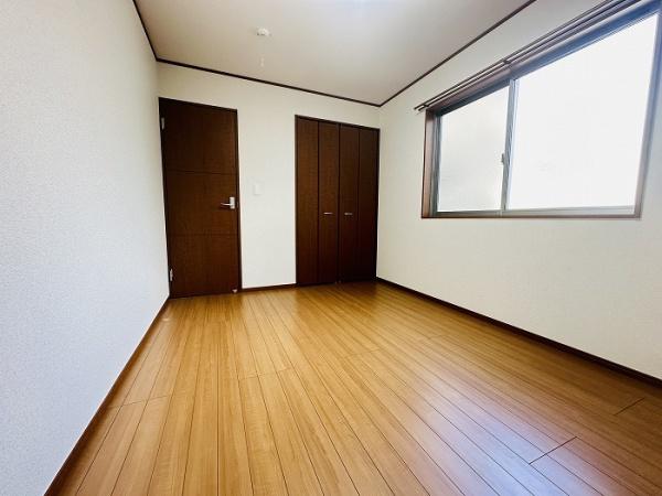 岡崎市松橋町１丁目の中古一戸建て