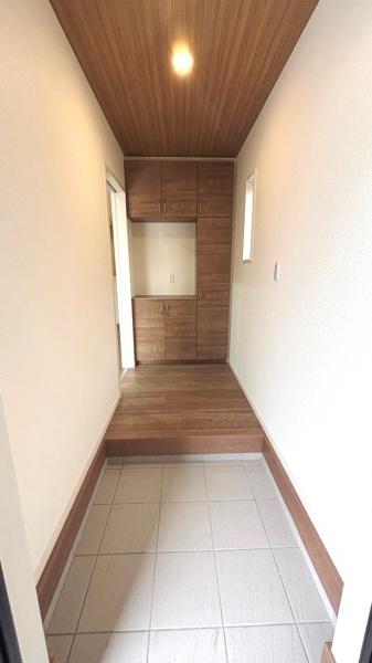 豊田市中根町西山の新築一戸建