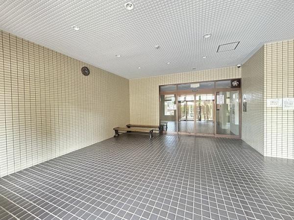 キングスコート東岡崎　再生マンション