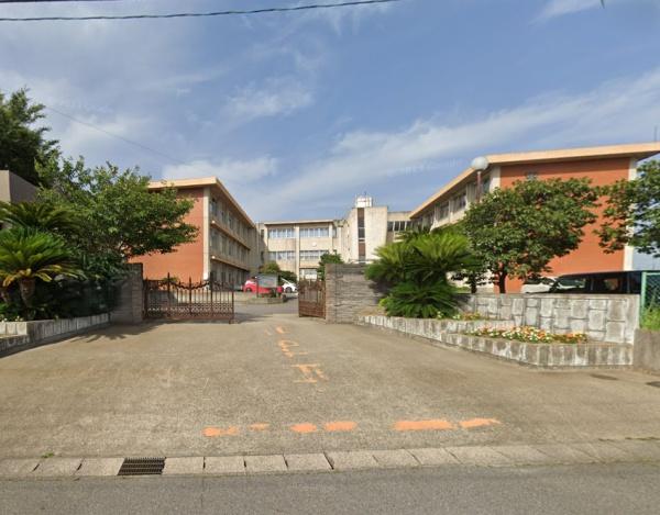 西尾市平坂町新町の新築一戸建(西尾市立平坂中学校)
