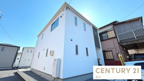 西尾市平坂町新町の新築一戸建