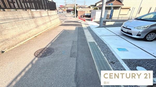 西尾市平坂町新町の新築一戸建