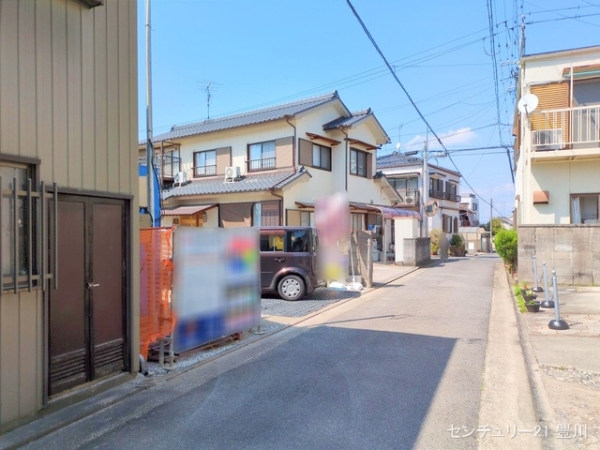 岡崎市元能見町の新築一戸建