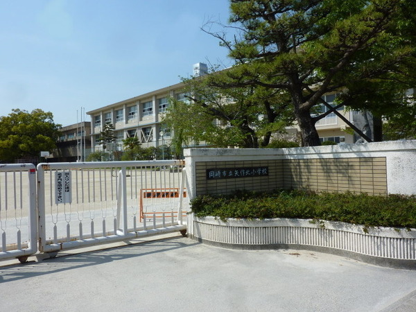 岡崎市東大友町字位式の新築一戸建(岡崎市立矢作北小学校)
