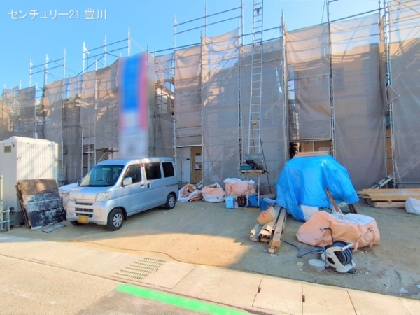 岡崎市東大友町字位式の新築一戸建