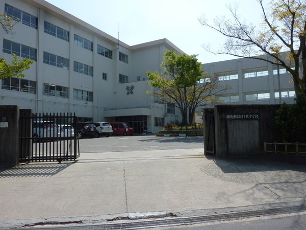 岡崎市東大友町字位式の新築一戸建(岡崎市立矢作北中学校)
