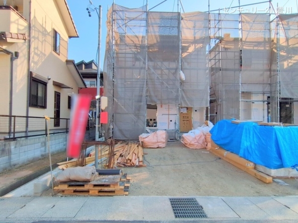 岡崎市東大友町字位式の新築一戸建