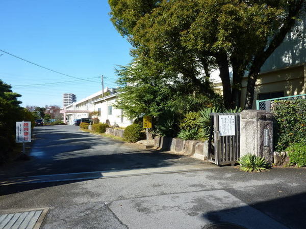豊田市小坂町13丁目の新築一戸建(豊田市立朝日丘中学校)