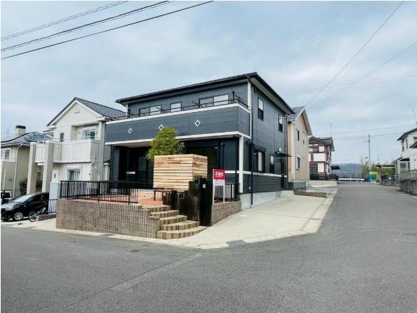 豊田市鵜ケ瀬町高瀬西峯の中古一戸建て