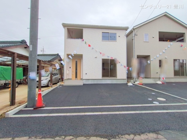 岡崎市小針町字城跡の新築一戸建