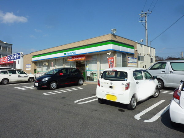みよし市三好丘旭5丁目の中古一戸建て(ファミリーマート三好丘旭三丁目店)