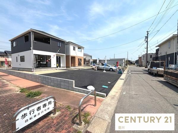西尾市平坂吉山２丁目の新築一戸建