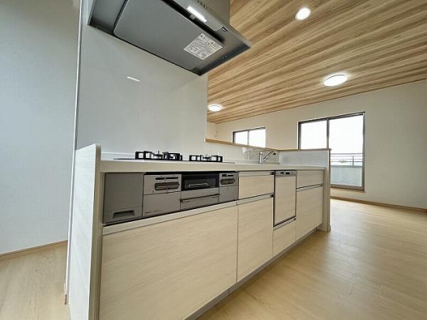 岡崎市戸崎町藤狭　再生住宅
